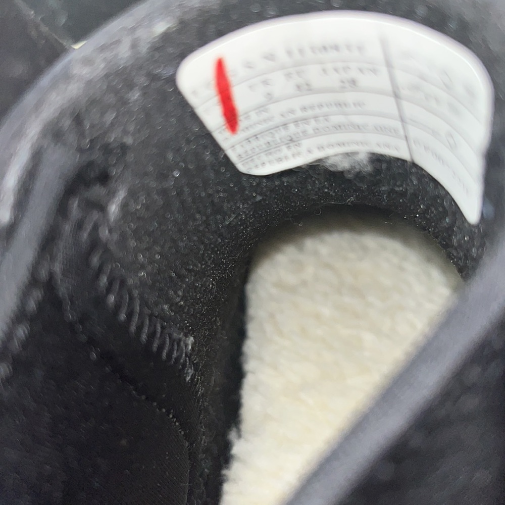 UGG DROPLET - Picture 5 of 6